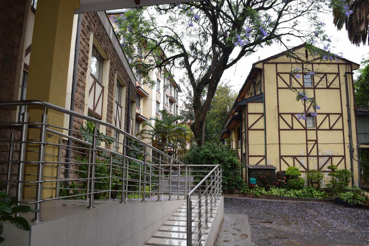 Hillpark Hotel Nairobi Exteriör bild