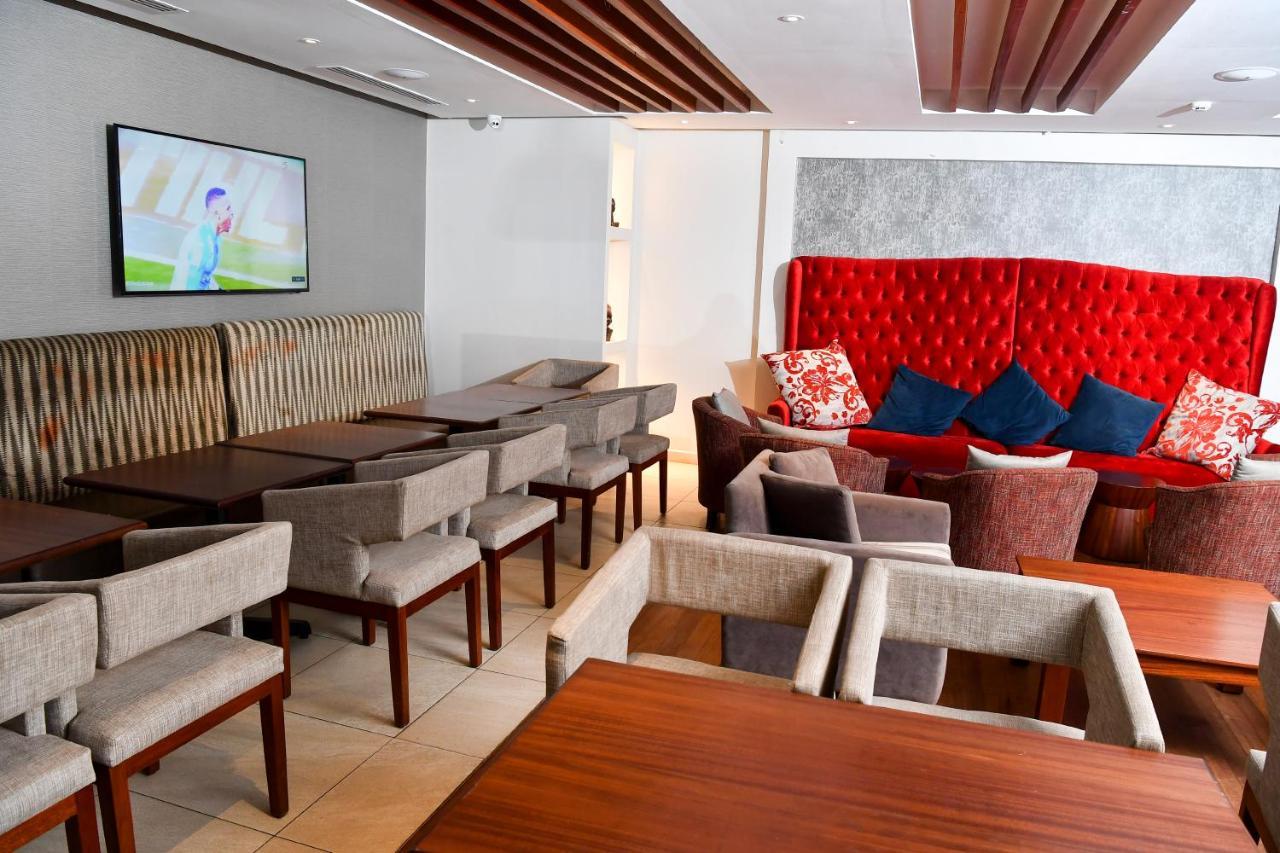 Hillpark Hotel Nairobi Exteriör bild